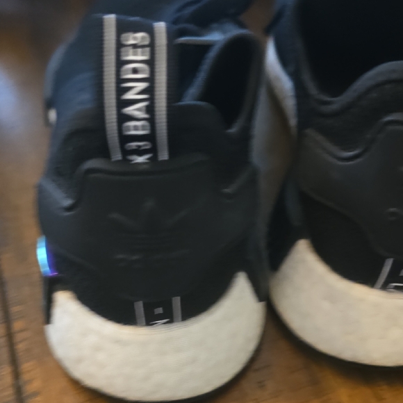 Adidas Black and White Sneakers for Everyday Comfort - Picture 6 of 12